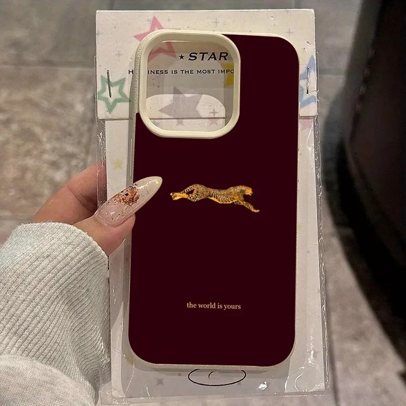 Phone Cases Red - Modny futerał na telefon w kolorze