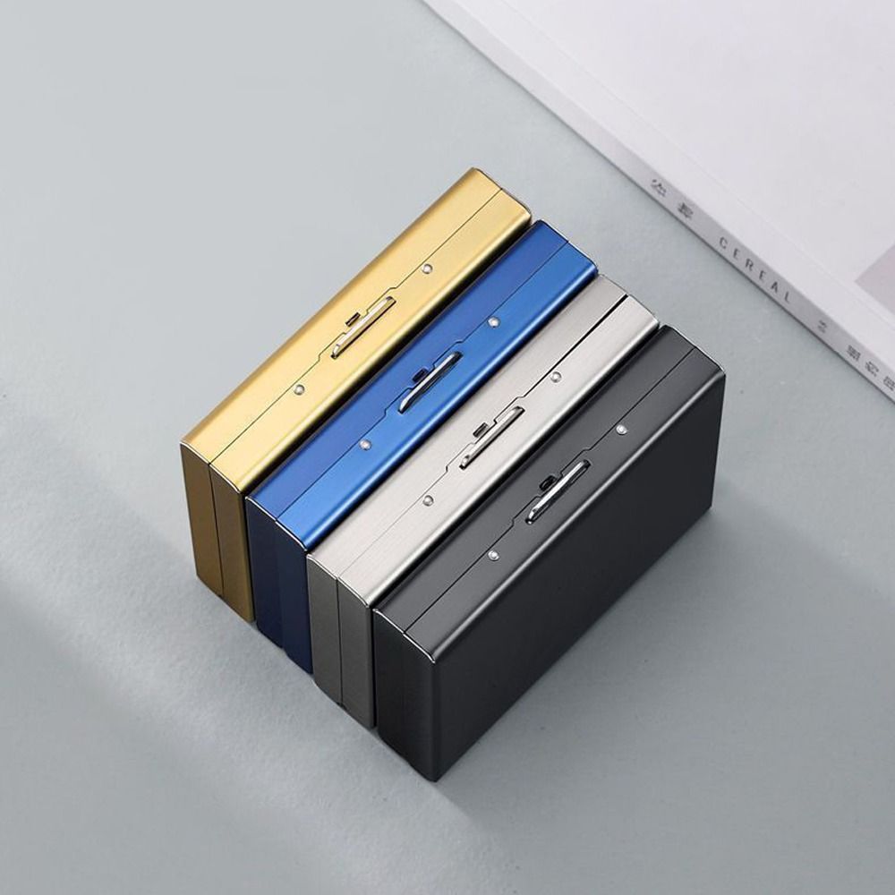Modny etui na karty kredytowe  – Slim Card Slot Case recenzja i cena