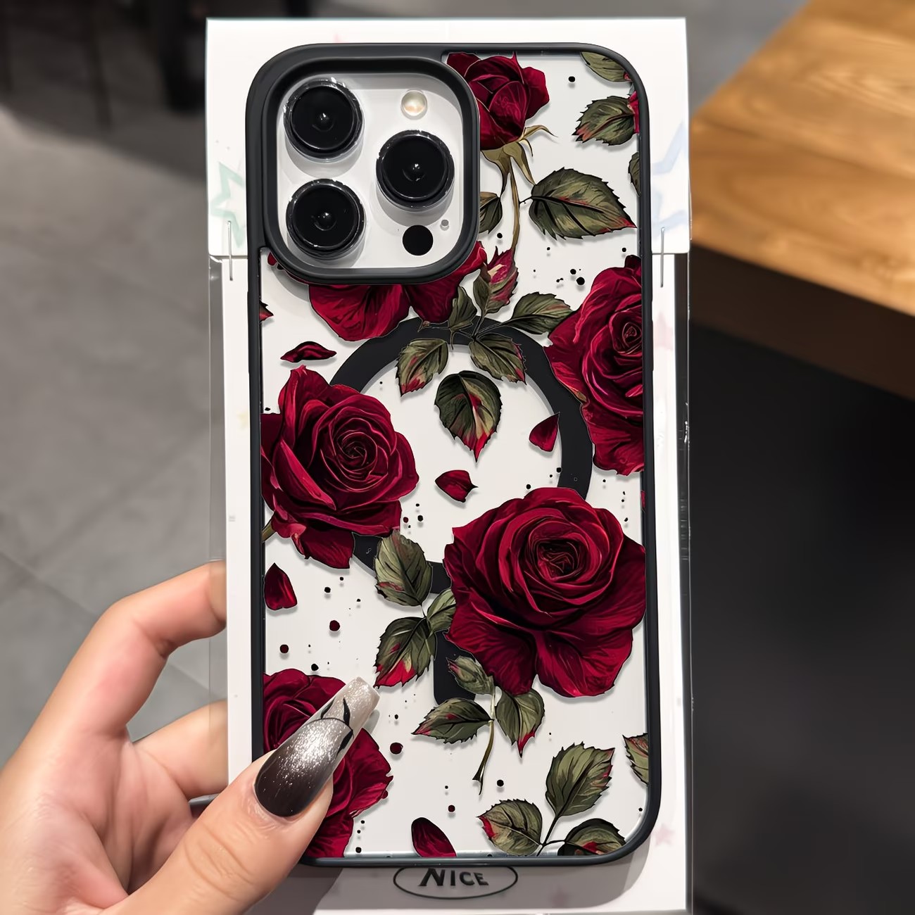 Etui na telefon z motywem kwia – Phone Cases Red recenzja i cena