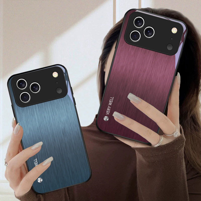 Minimalnie szczotkowane metalo – Phone Cases Metal recenzja i cena