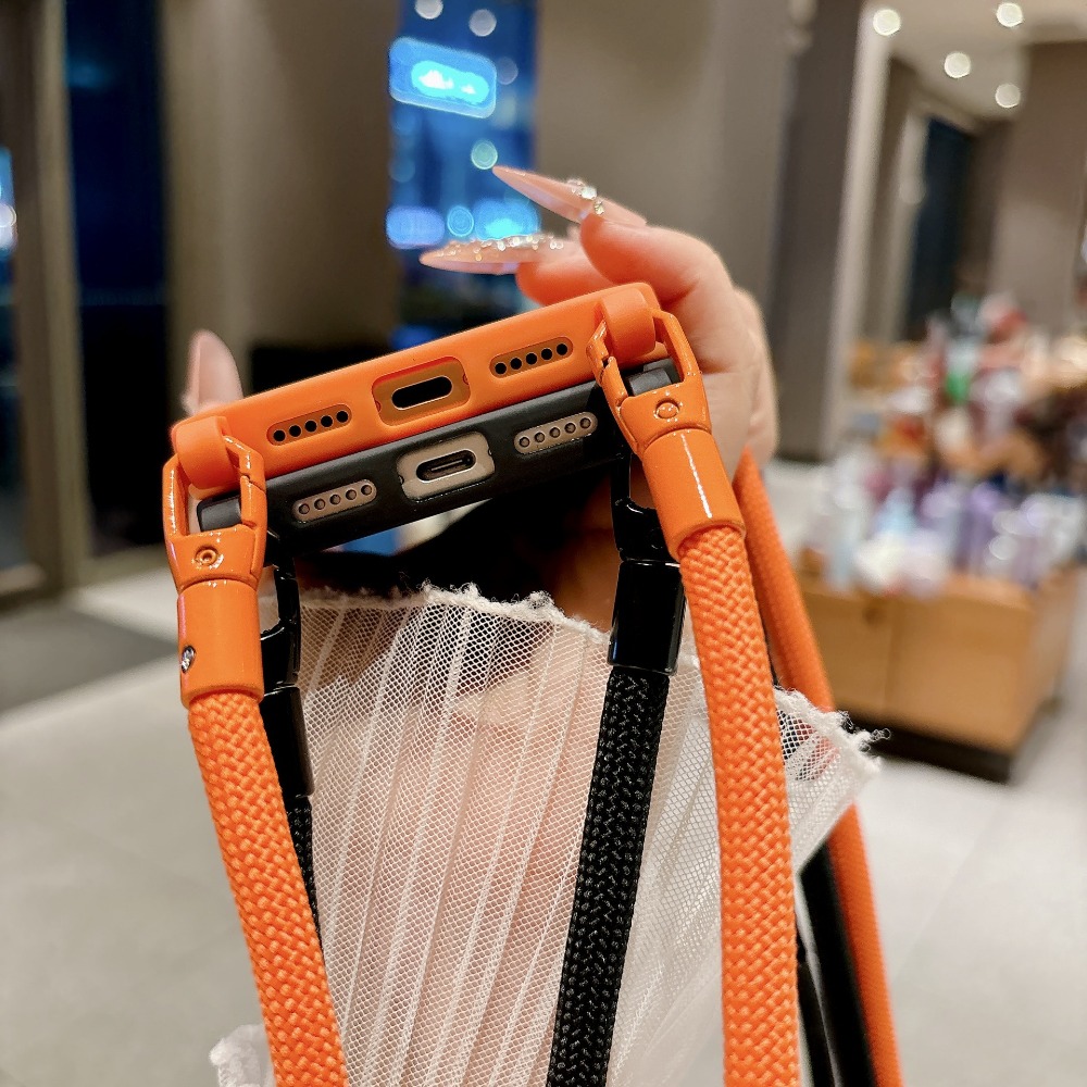 Jednokolorowe etui z płynnego  – Silicone Liquid Case recenzja i cena